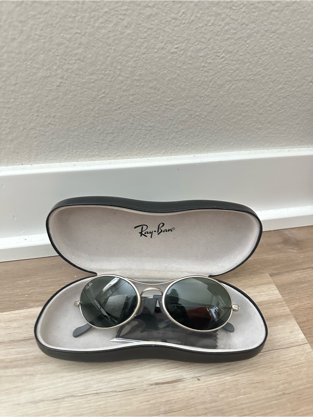 Vintage B&L Ray-Ban Sunglasses Orbs W2178 Polished Pewter Oval Bausch & Lomb